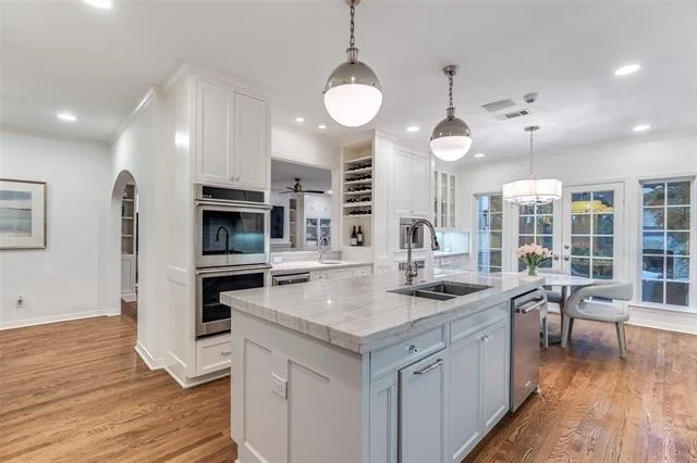Photo of 4429 Beverly Drive