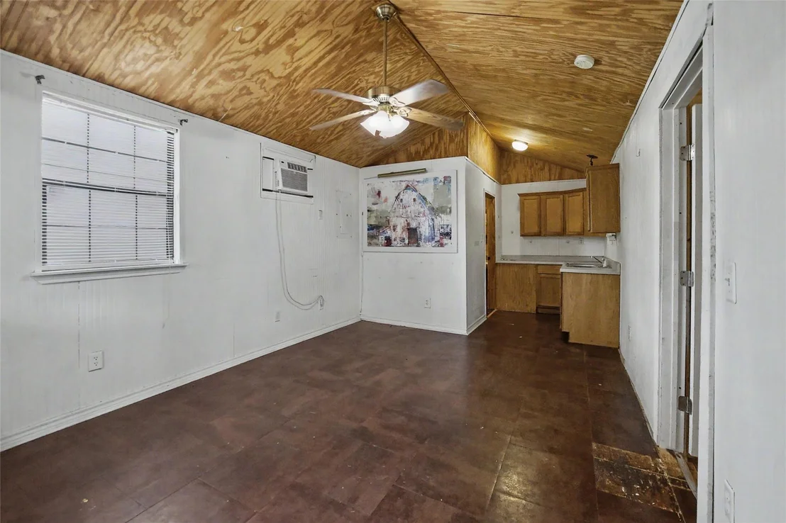 Photo of 1304 Terry Drive