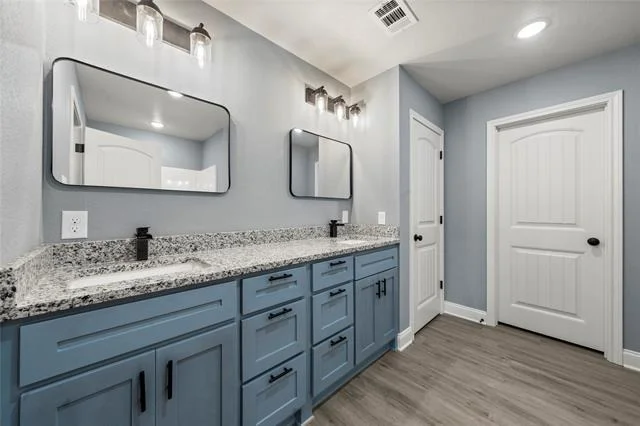 Photo of 3701 Manor Drive