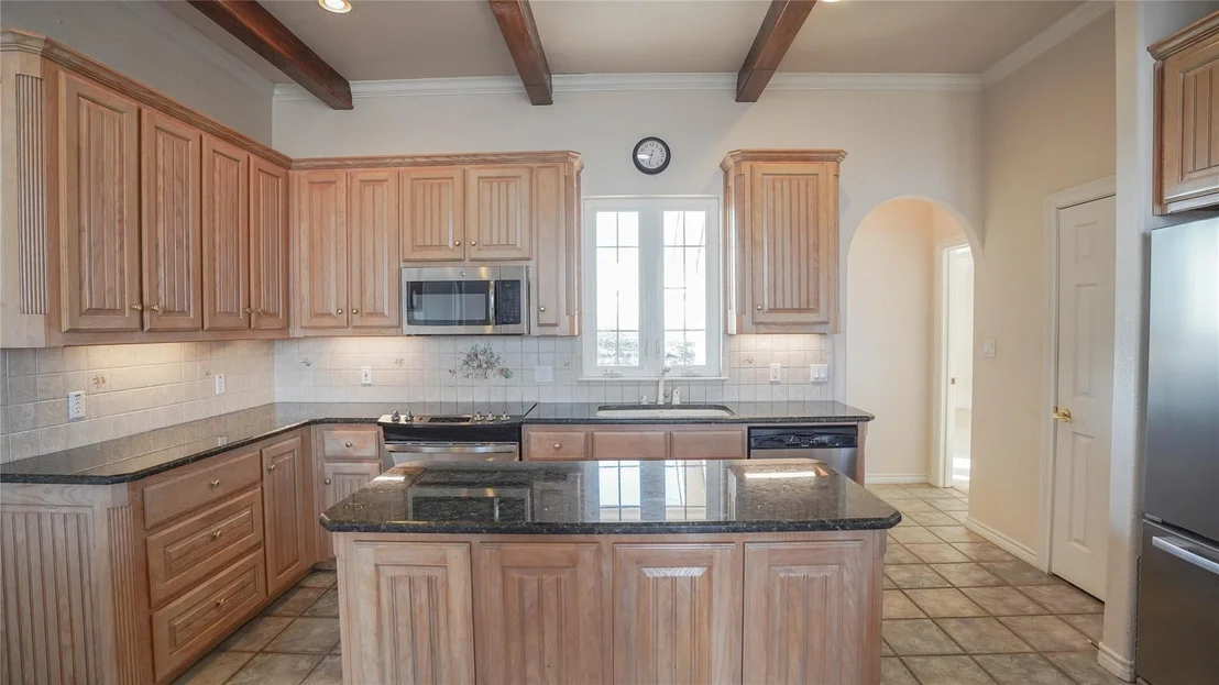 Photo of 1041 Clarence Road