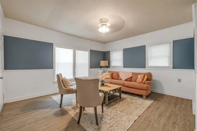 Photo of 925 Palm Street