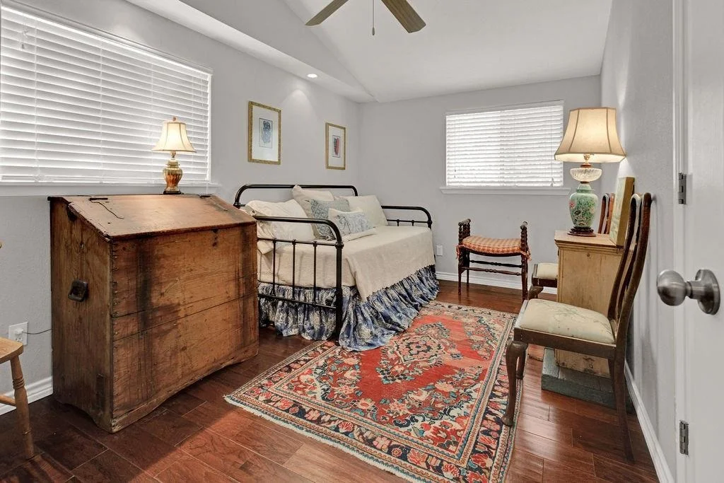 Photo of 1332 Hideaway Lane West