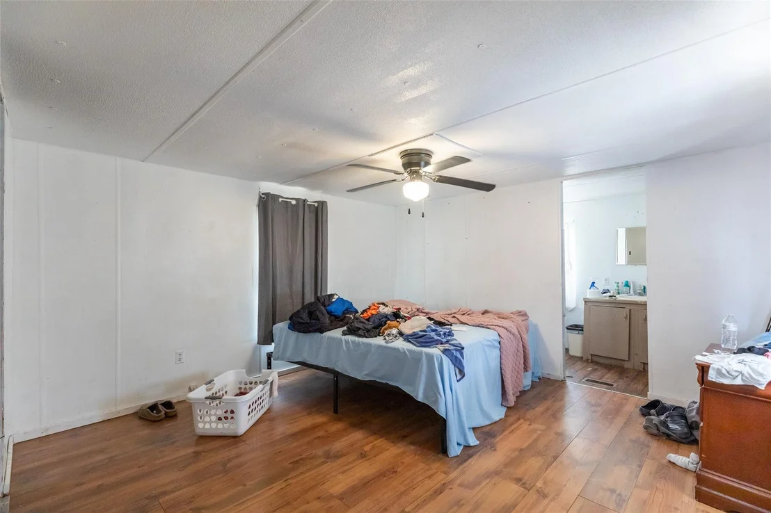 Photo of 1186 Private Road 2431