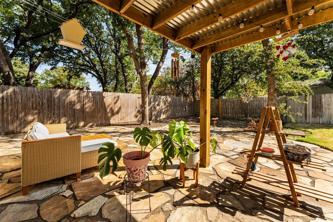 Photo of 805 Clover Park Drive