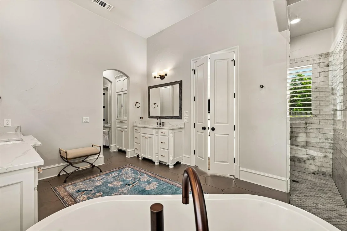 Photo of 2120 Meadow View Drive