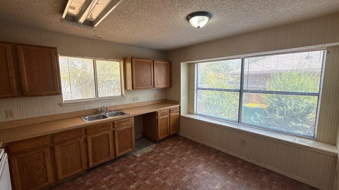 Photo of 914 Larue Drive
