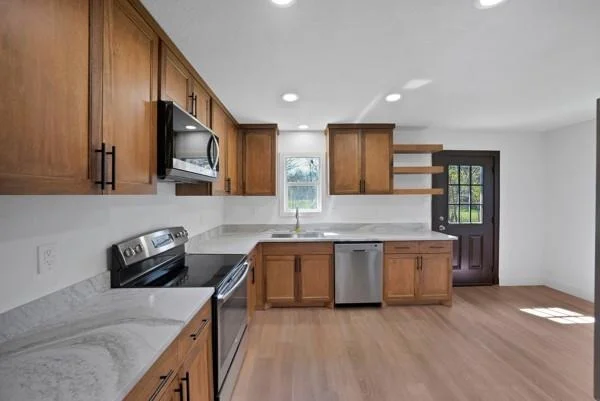 Photo of 3005 Maple Avenue