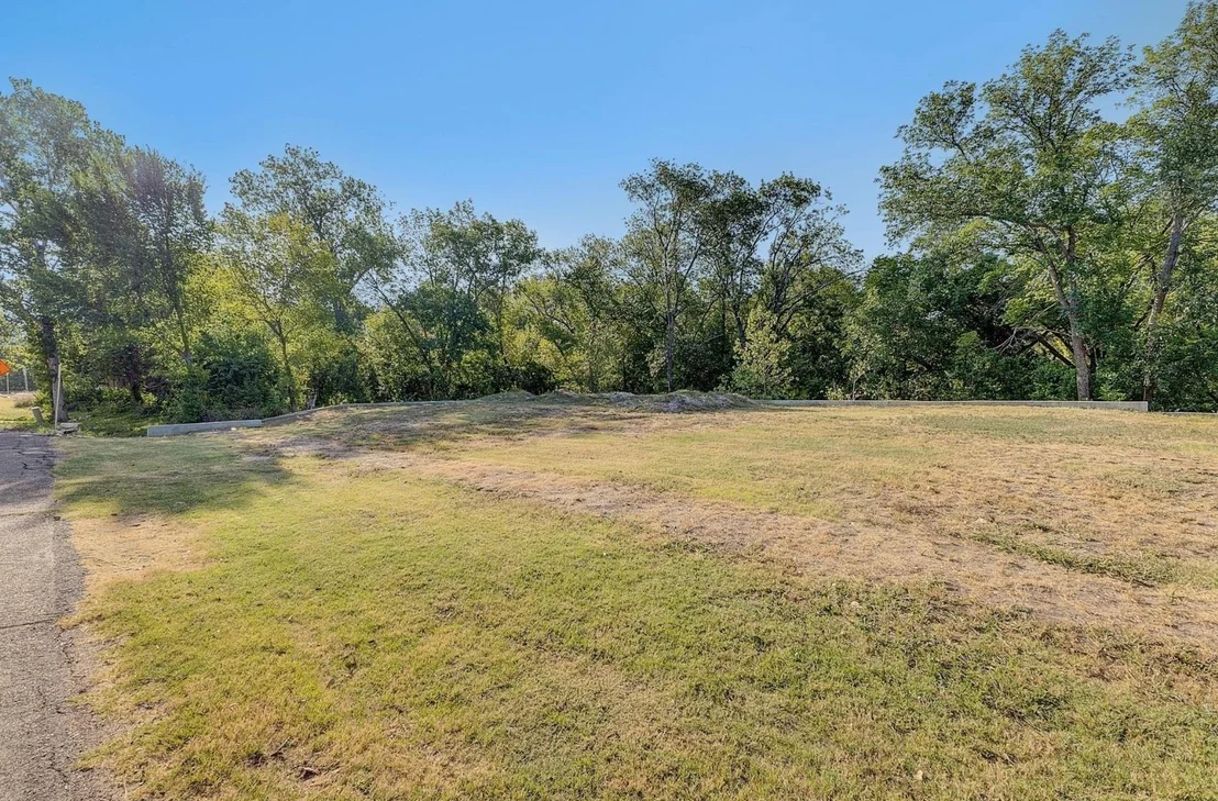 Photo of 6722 Starbuck Drive