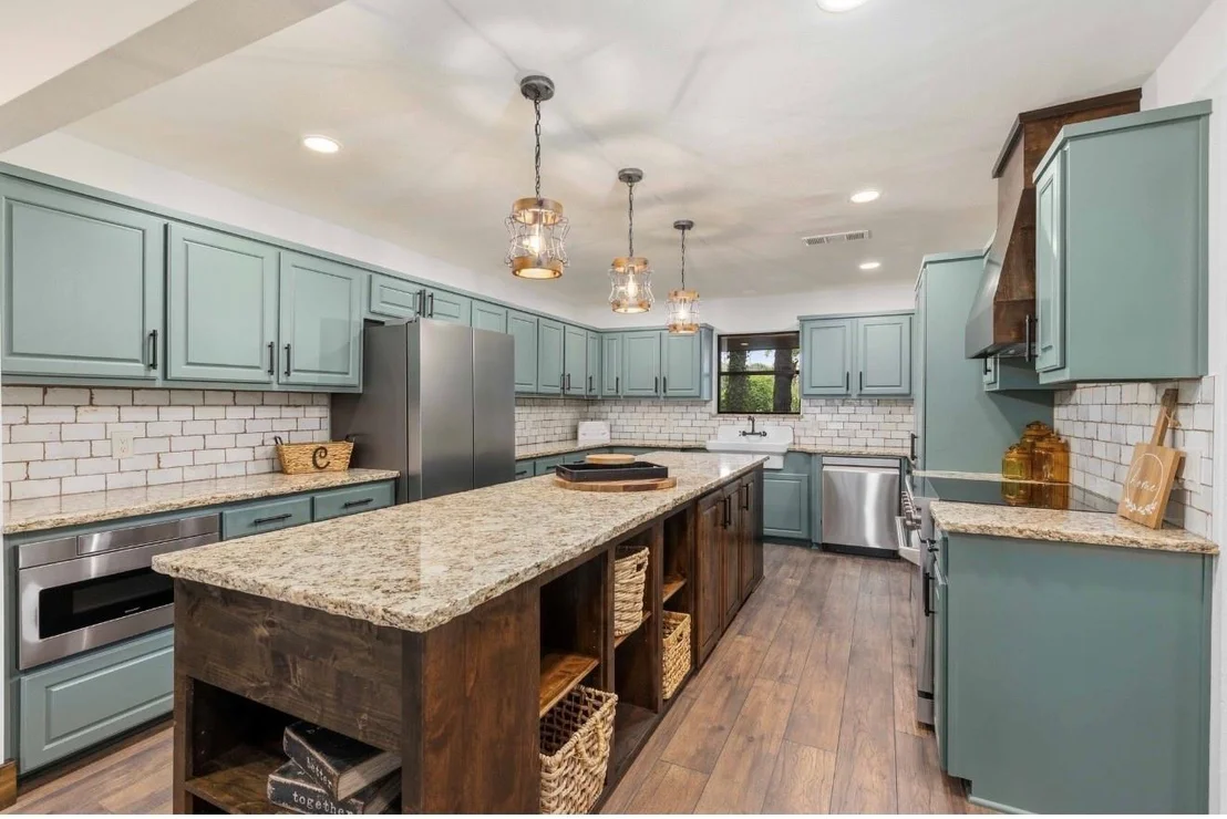 Photo of 3296 Campbell Trail