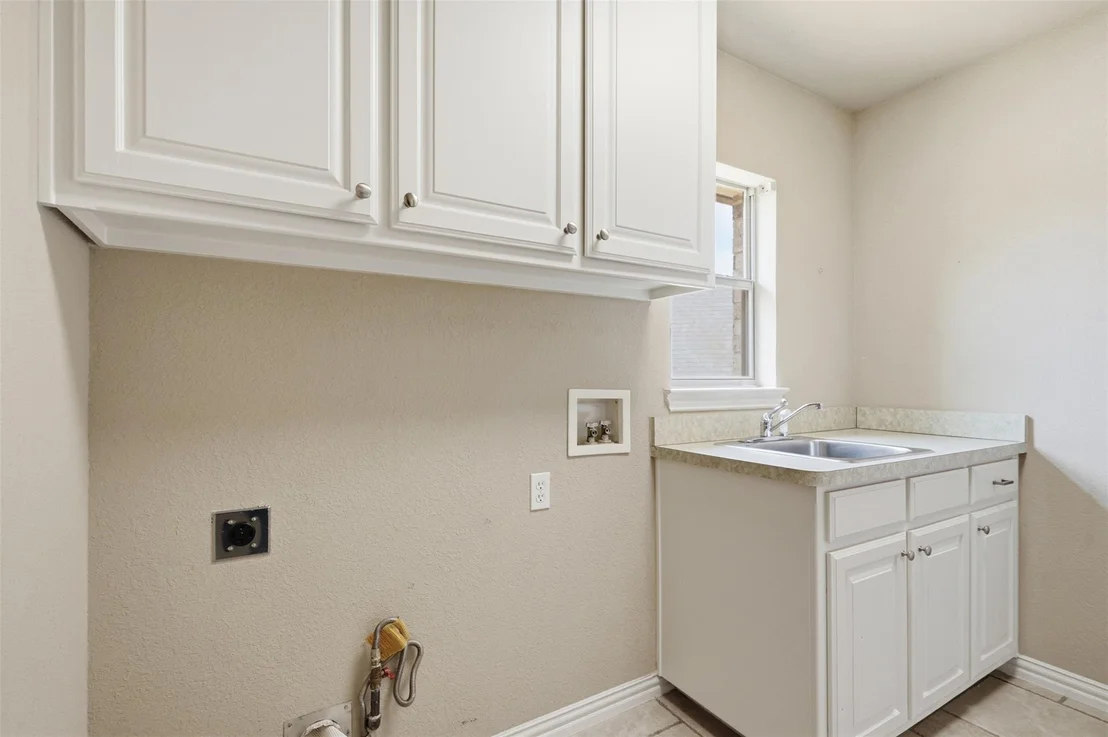 Photo of 6512 Klamath Road