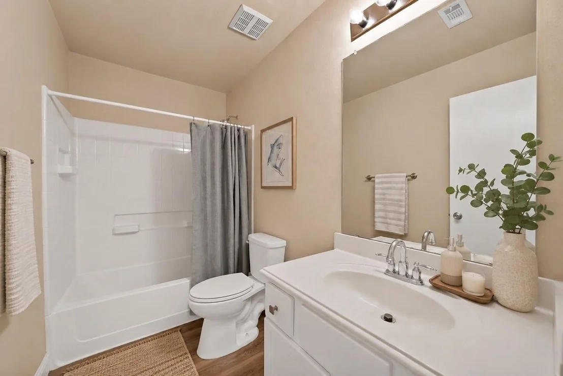 Photo of 3201 Hoover Drive