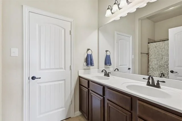 Photo of 1029 Albany Drive