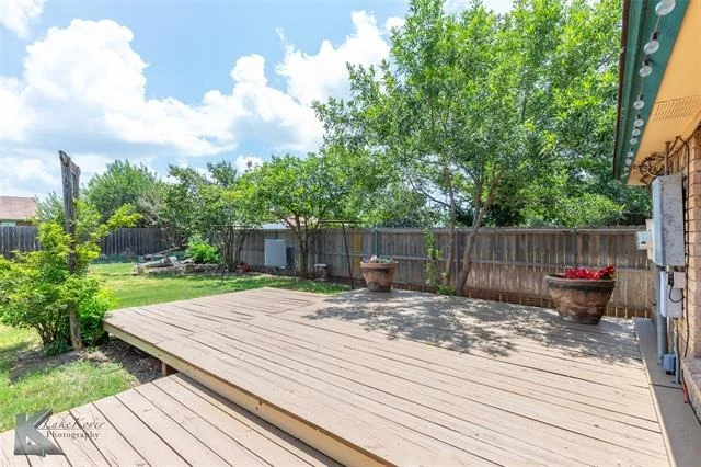 Photo of 809 Chanticleers Lane