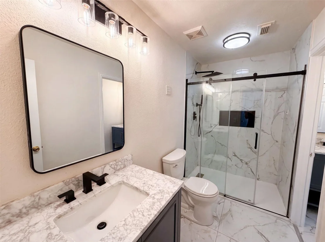 Photo of 3106 Westshore Drive