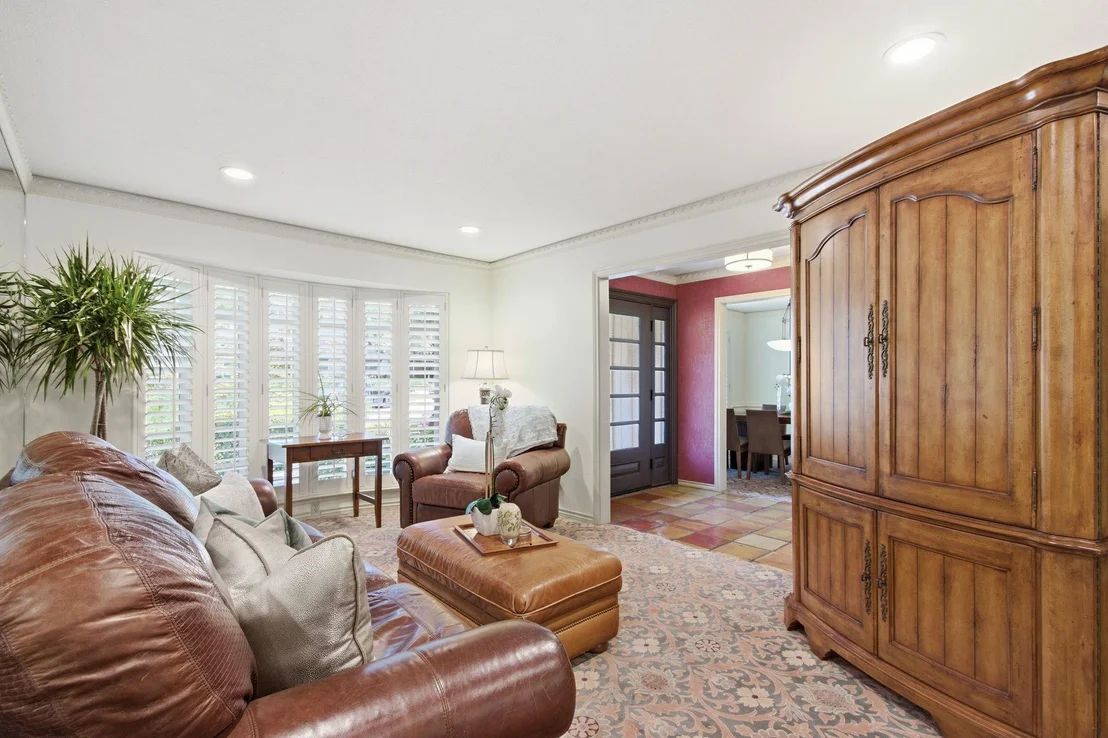 Photo of 209 Fall Creek Drive