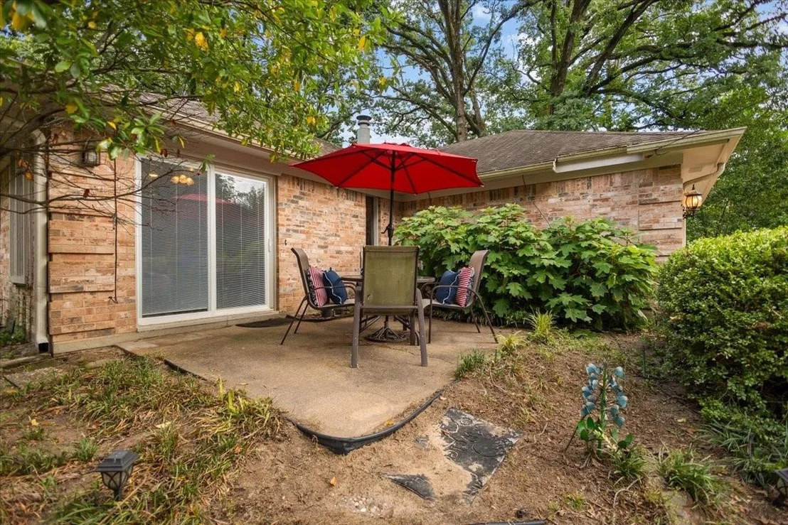Photo of 241 Hideaway Lane Central