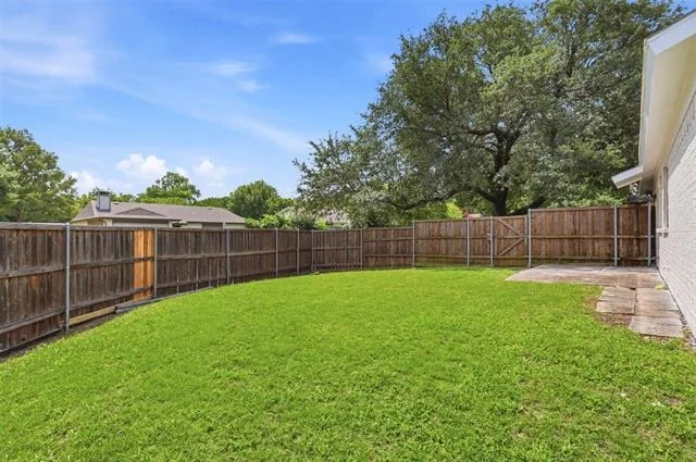 Photo of 1516 Hendrick Drive