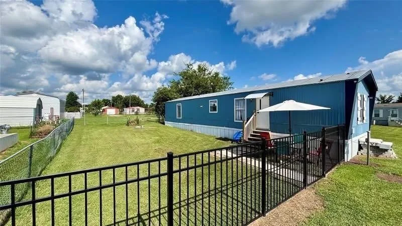 Photo of 232 White Dove Drive