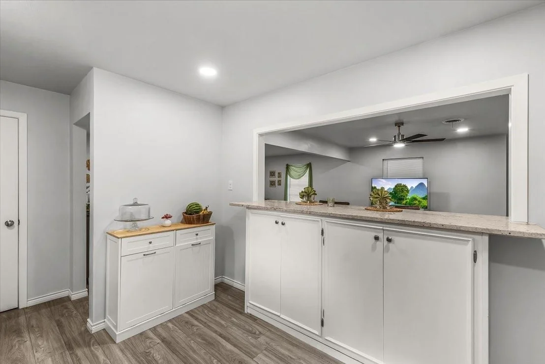 Photo of 2244 Cambridge Drive