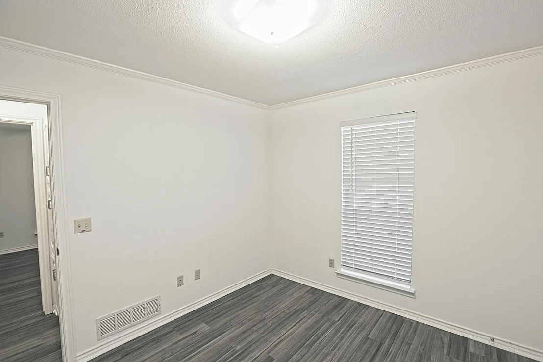 Photo of 1700 Huron Trail