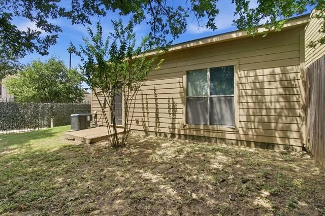 Photo of 206 River Rock Drive