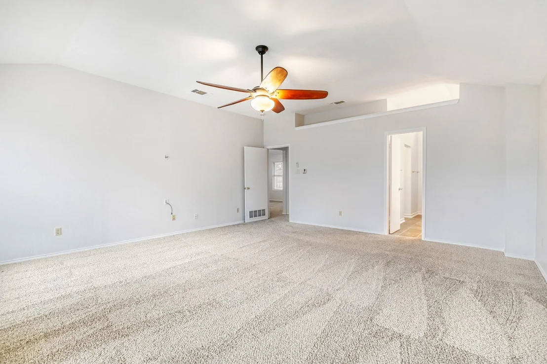 Photo of 2112 Meadowview Drive