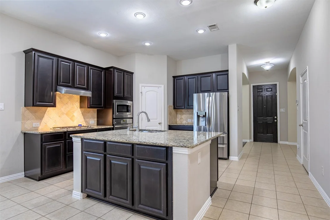 Photo of 3904 Deer Lake Drive