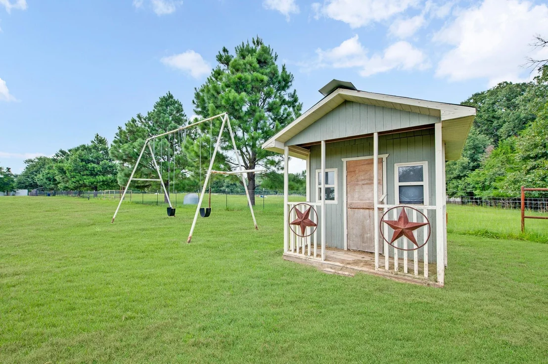 Photo of 923 County Road 2415
