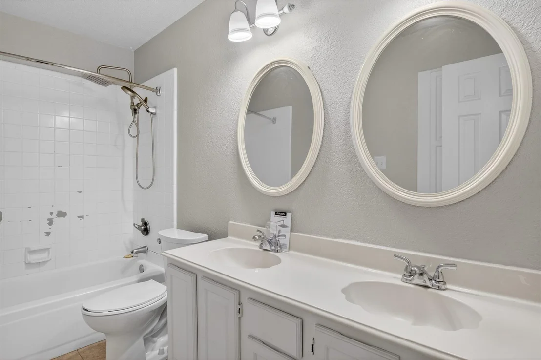 Photo of 2622 Covington Drive