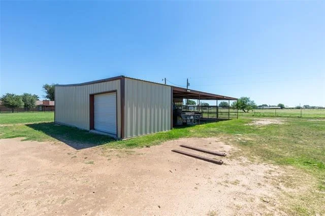 Photo of 427 Meadow Lane