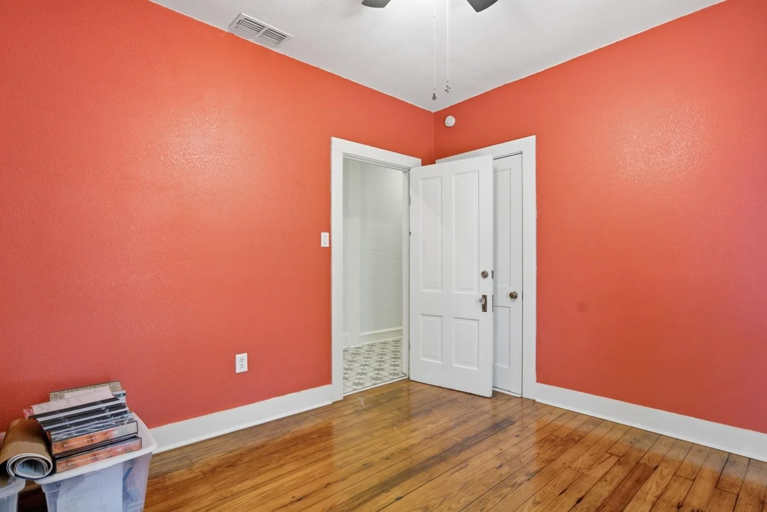 Photo of 1009 N Pacific