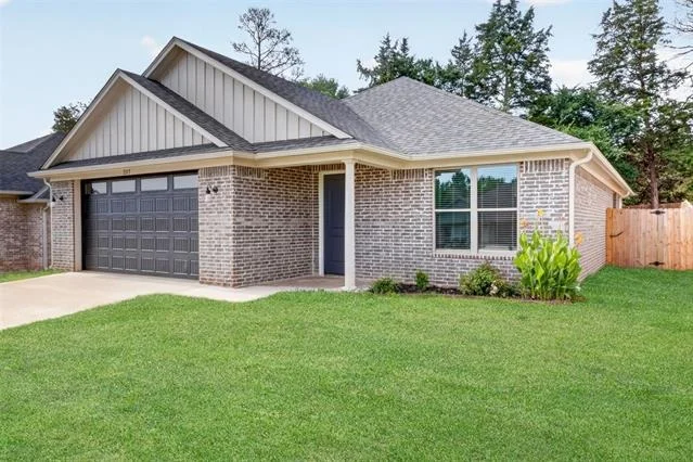 Photo of 257 Oak Valley Drive