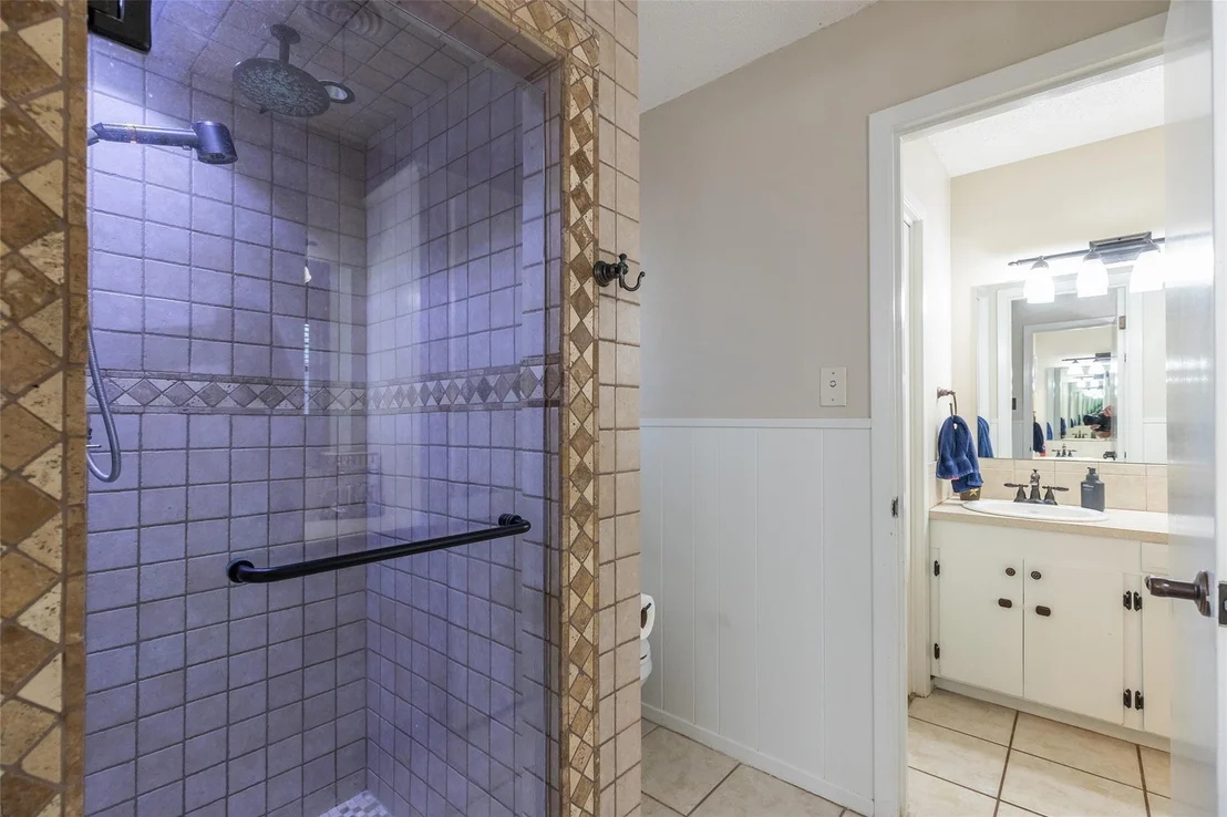 Photo of 4002 Ligustrum Drive