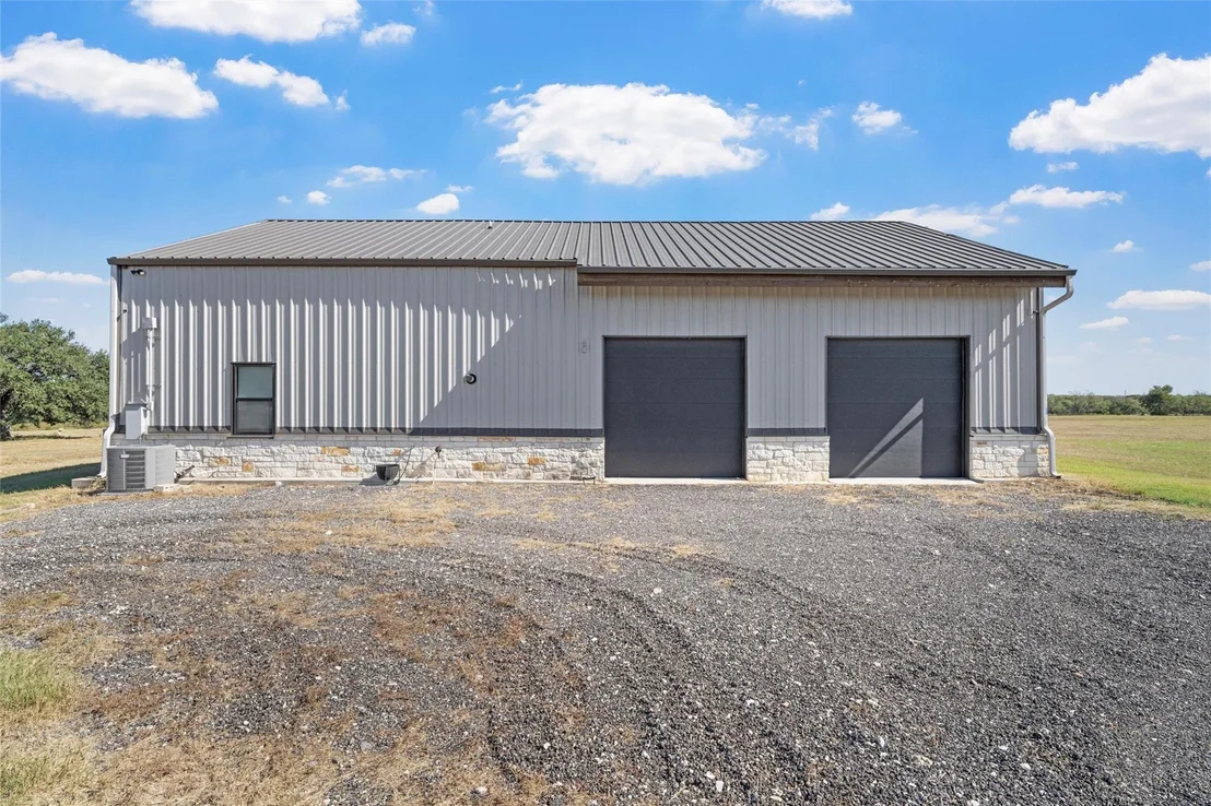 Photo of 684 County Road 473