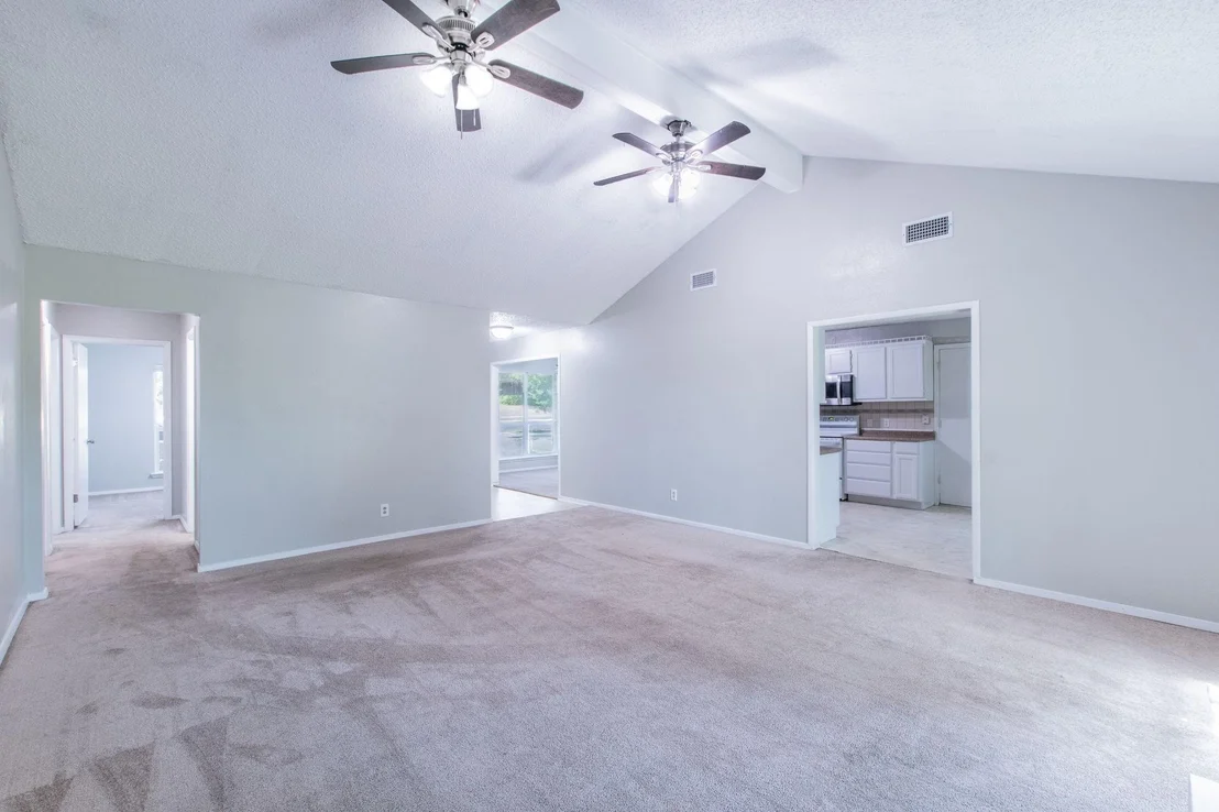 Photo of 2911 Persimmon Drive