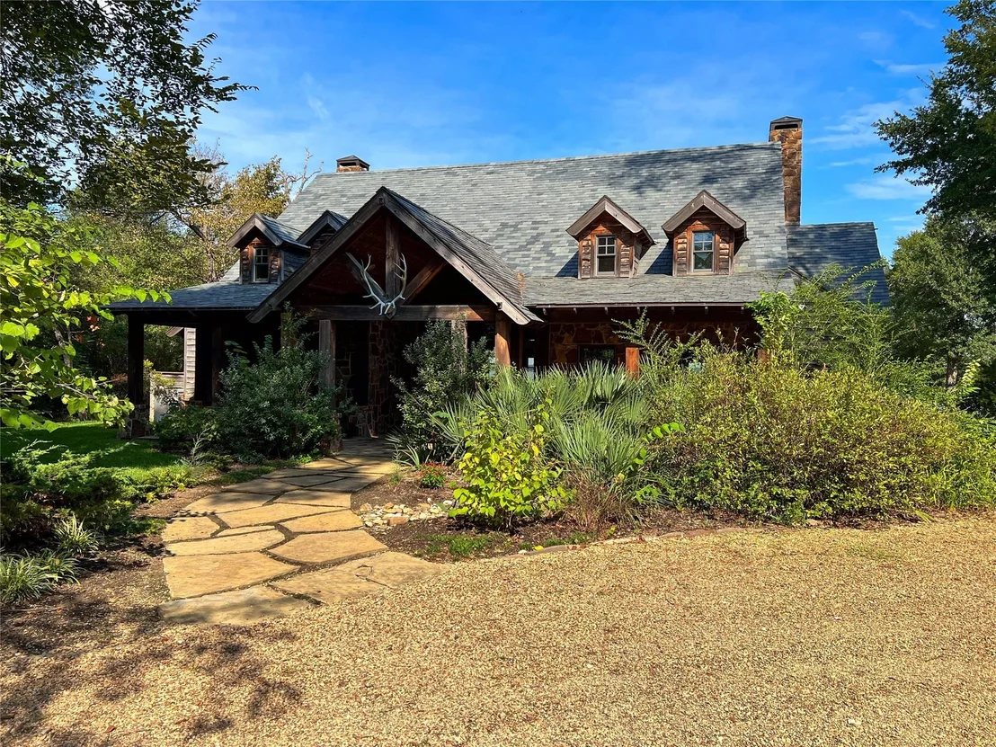 Photo of 445 Sun Valley
