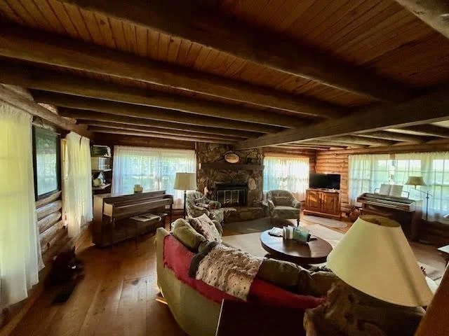 Photo of 1630 County Road 2320