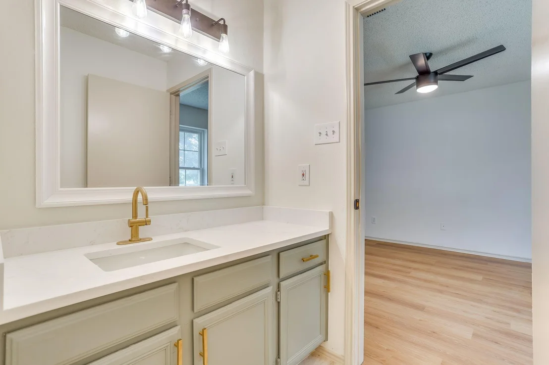 Photo of 912 Blue Ridge Drive