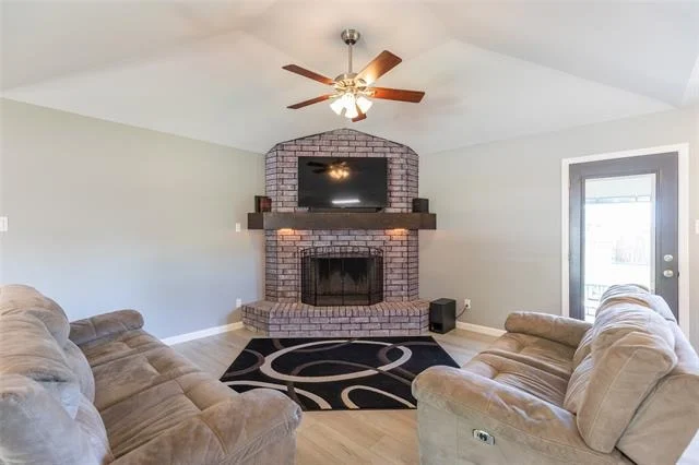 Photo of 7509 Thompson Parkway
