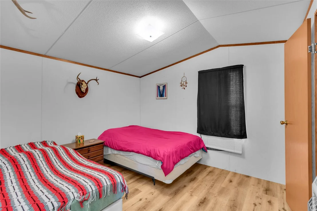 Photo of 824 CR 409