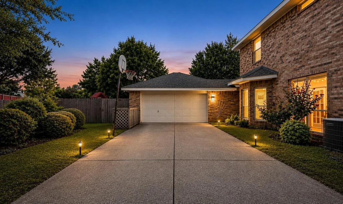 Photo of 3509 Mistletoe Lane