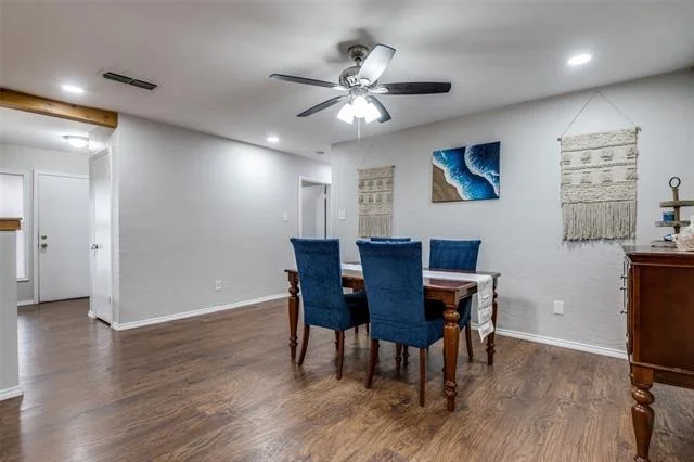Photo of 861 Betty Drive