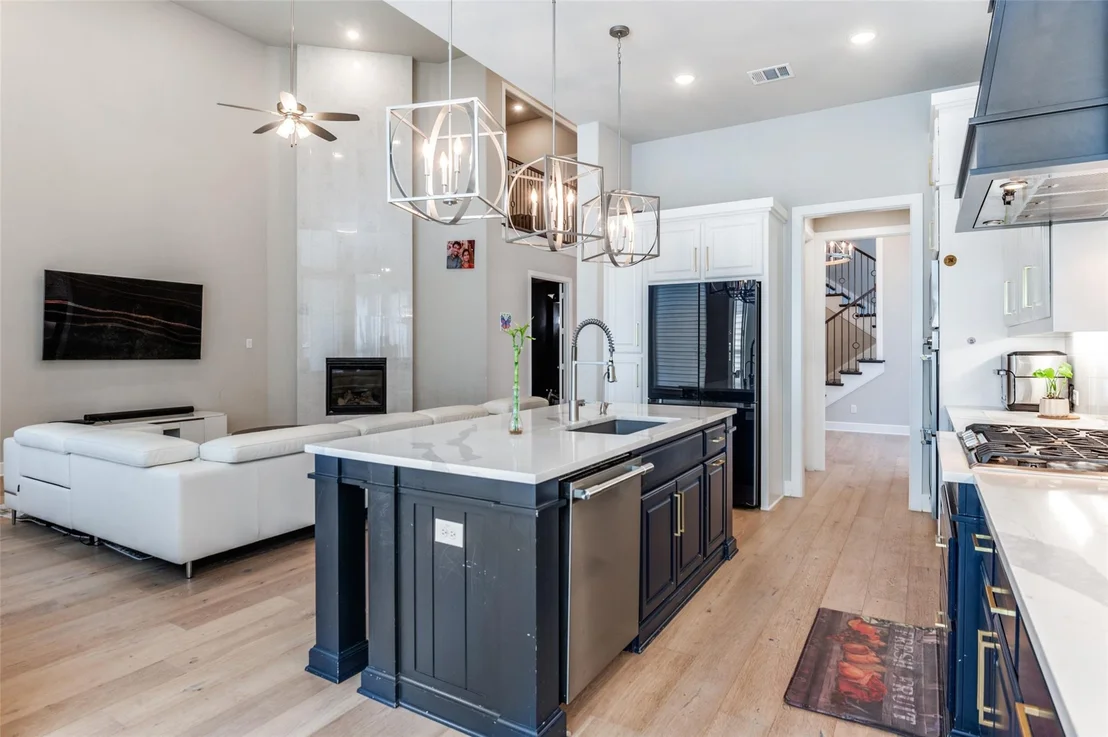 Photo of 2331 Rolling Vista Lane