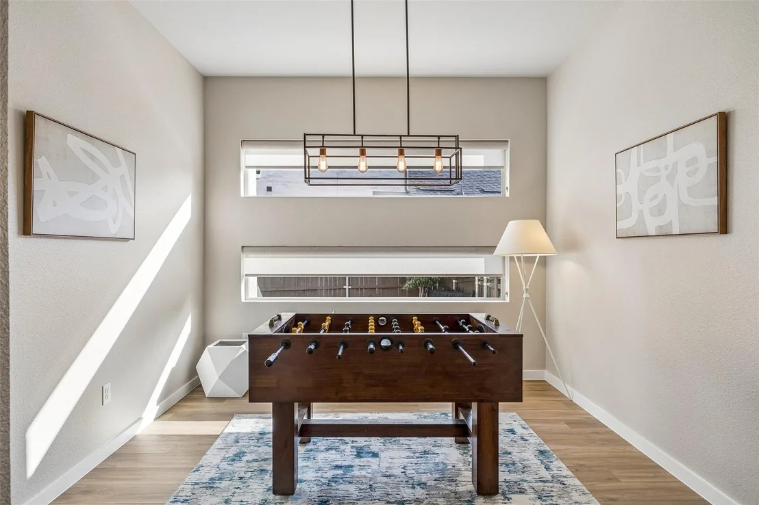Photo of 4039 Heatherton Drive