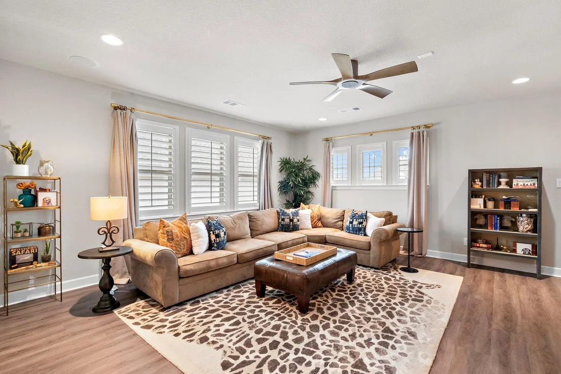 Photo of 2325 Offerande Drive