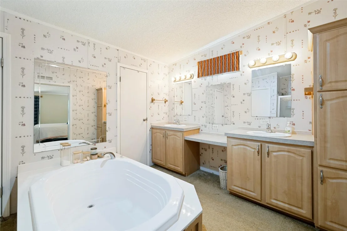 Photo of 348 Private Road 477