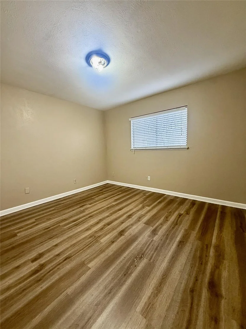 Photo of 4019 Rushmoor Drive