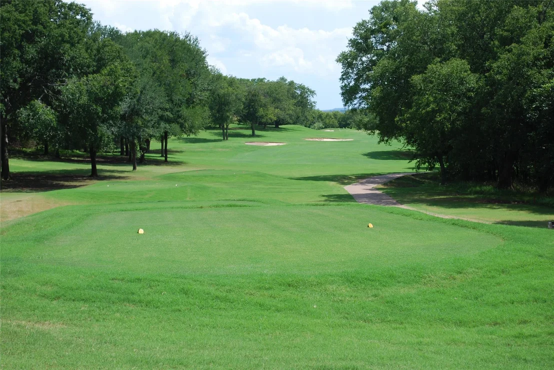 Photo of 15013 Golf Drive