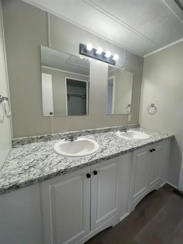 Photo of 1411 Fox Lane