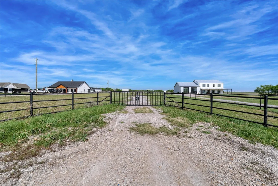 Photo of 2641 Bode Road